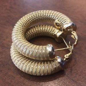 Gold metal mesh hoop earrings